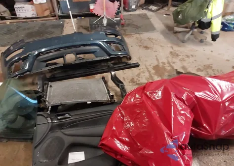 2019 Jeep Grand Cherokee High Altitude 4X4 from USA, damaged, VIN 1C4RJFCG5KC809656